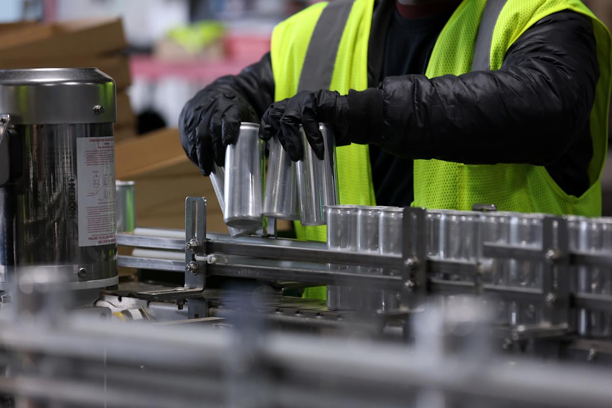 Trump said tariffs would bring factories ‘roaring back.’ So why are manufacturing jobs on the decline?