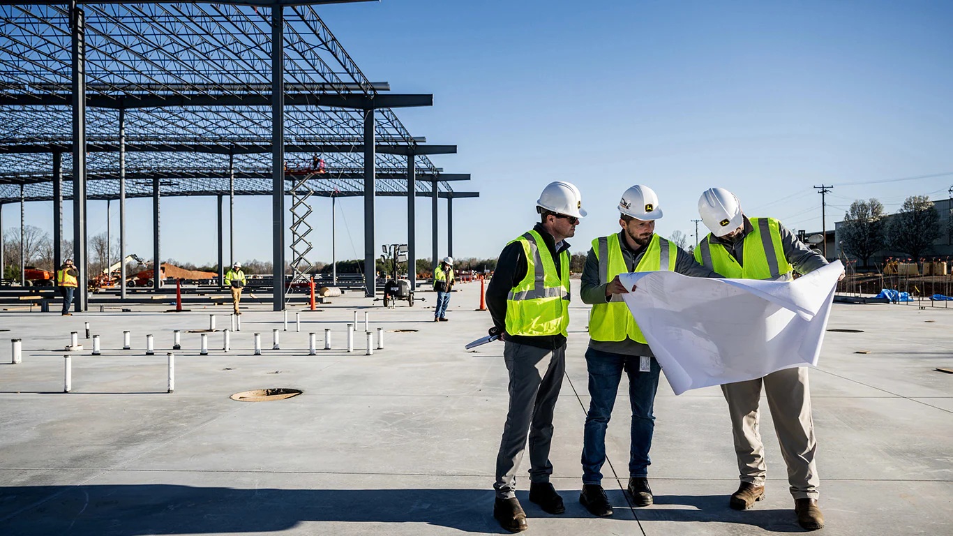 John Deere to open new US distribution and excavator manufacturing facilities