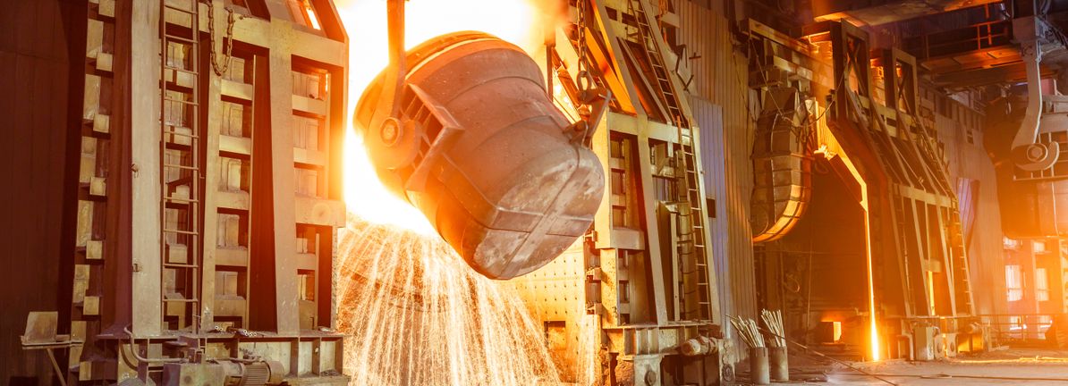 3 US Manufacturing Stocks Tied To Onshoring And Trade Tariff Shifts